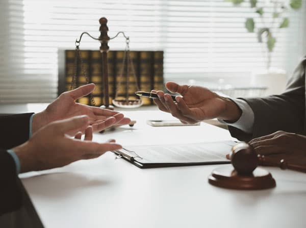 Asesoramiento jurídico especializado en okupación