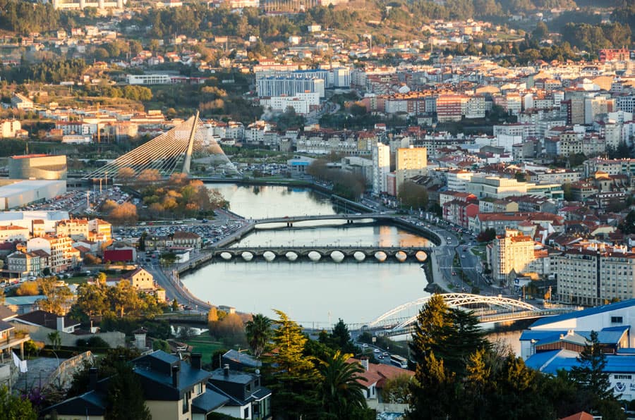 Echar okupas en Pontevedra